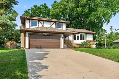 9844 NW Butternut Street NW, Coon Rapids, MN 55448 - Photo 3