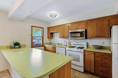 13949 Gauntlet Court, Apple Valley, MN 55124 - Photo 11