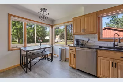 588 W Winona Street, Duluth, MN 55803 - Photo 17