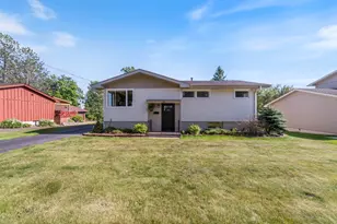 588 W Winona St, Duluth, MN 55803 - Photo 3