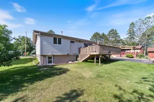 588 W Winona St, Duluth, MN 55803 - Photo 5