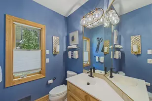 9365 Shetland Rd, Eden Prairie, MN 55347 - Photo 15