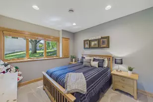 9365 Shetland Rd, Eden Prairie, MN 55347 - Photo 29