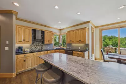 9365 Shetland Road, Eden Prairie, MN 55347 - Photo 11