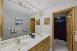 9365 Shetland Rd, Eden Prairie, MN 55347 - Photo 31