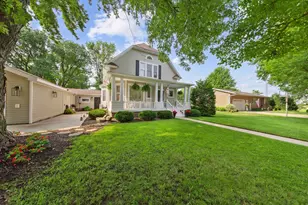 308 1st St NW, New Richland, MN 56072 - Photo 3