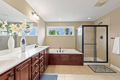 5897 Upland Lane N, Plymouth, MN 55446 - Photo 15