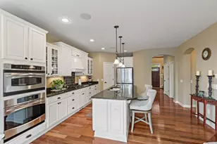 5897 Upland Ln N, Plymouth, MN 55446 - Photo 5