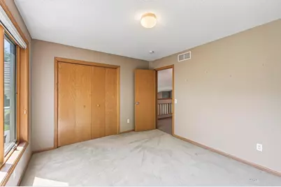 4668 Hale Avenue N, Oakdale, MN 55128 - Photo 31
