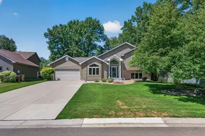 4668 Hale Avenue N, Oakdale, MN 55128 - Photo 1