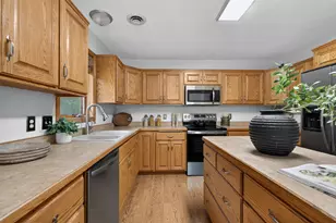 10288 Kali Ave NE, Albertville, MN 55301 - Photo 23