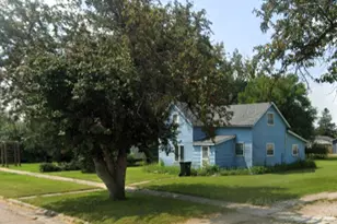 108 2nd St, Shelly, MN 56581 - Photo 3