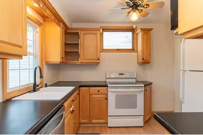 2821 Edgewood Avenue S, Saint Louis Park, MN 55426 - Photo 15