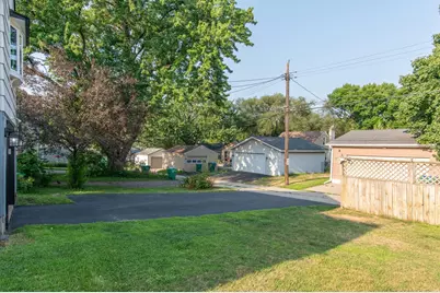 2821 Edgewood Avenue S, Saint Louis Park, MN 55426 - Photo 31
