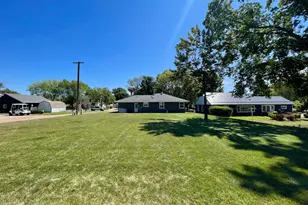 16 S Paffrath Ave, Springfield, MN 56087 - Photo 55