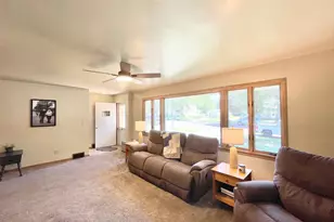 16 S Paffrath Ave, Springfield, MN 56087 - Photo 7