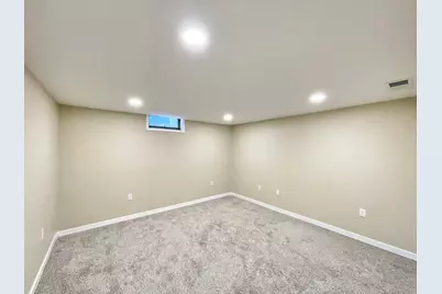16 S Paffrath Avenue, Springfield, MN 56087 - Photo 41