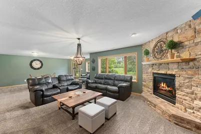 1678 Hunters Trail, Centerville, MN 55038 - Photo 33