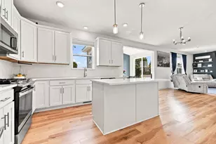 15519 Goodview Trail N, Hugo, MN 55038 - Photo 7