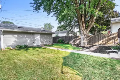 454 4th Avenue S, South Saint Paul, MN 55075 - Photo 27