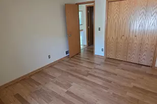 5853 Oxboro Ave N, Stillwater, MN 55082 - Photo 17