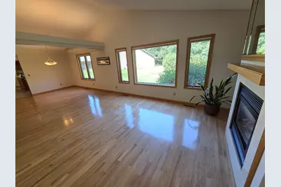 5853 Oxboro Avenue N, Stillwater, MN 55082 - Photo 5