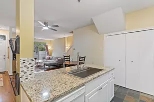 17918 Cobblestone Way, Eden Prairie, MN 55347 - Photo 11