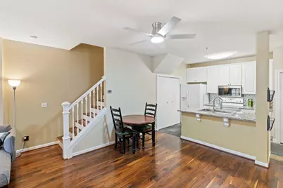 17918 Cobblestone Way, Eden Prairie, MN 55347 - Photo 7