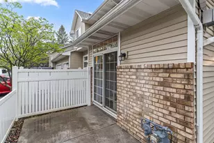 17918 Cobblestone Way, Eden Prairie, MN 55347 - Photo 25