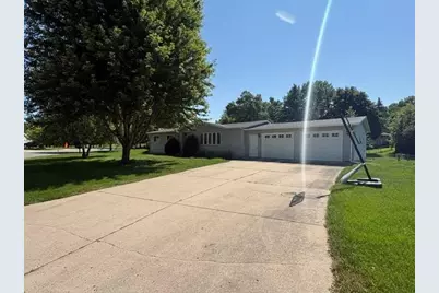 1250 Lakeview Lane SW, Hutchinson, MN 55350 - Photo 23