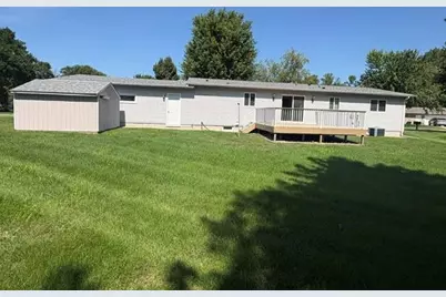 1250 Lakeview Lane SW, Hutchinson, MN 55350 - Photo 25