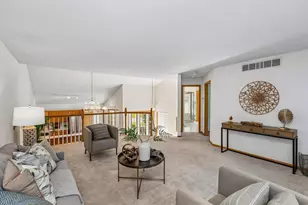 808 Winterberry Dr, Woodbury, MN 55125 - Photo 17