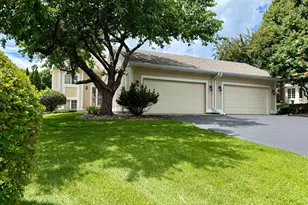 808 Winterberry Dr, Woodbury, MN 55125 - Photo 29