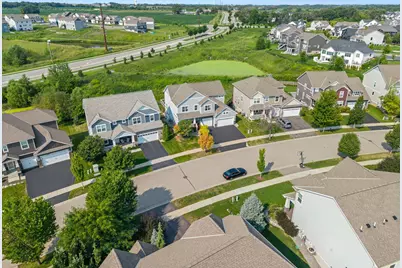 4014 Holasek Path, Chaska, MN 55318 - Photo 9