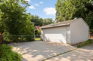 3245 41st Ave S, Minneapolis, MN 55406 - Photo 29