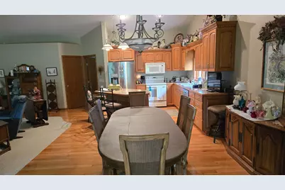 1405 26th Street SW, Austin, MN 55912 - Photo 9