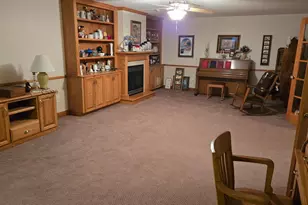 1405 26th St SW, Austin, MN 55912 - Photo 37