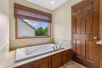 10375 Quail Circle N, Brooklyn Park, MN 55443 - Photo 31