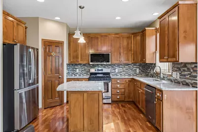 10375 Quail Circle N, Brooklyn Park, MN 55443 - Photo 17