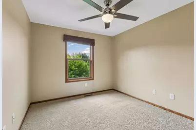10375 Quail Circle N, Brooklyn Park, MN 55443 - Photo 39