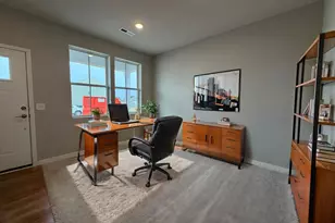 4979 Airlake Dr Dr, Woodbury, MN 55129 - Photo 3