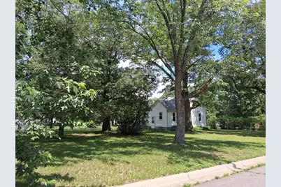 714 5th Street SW, Little Falls, MN 56345 - Photo 5