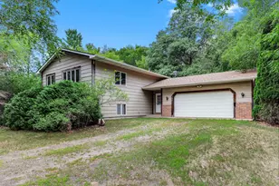 39258 Harder Pkwy, North Branch, MN 55056 - Photo 1