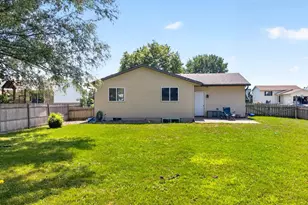 913 2nd St NW, Byron, MN 55920 - Photo 29