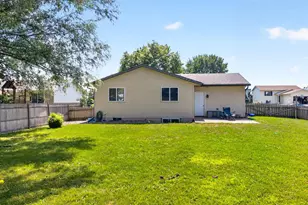 913 2nd St NW, Byron, MN 55920 - Photo 61