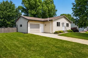 913 2nd St NW, Byron, MN 55920 - Photo 1