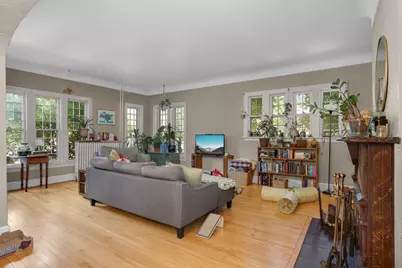 116 Lexington Parkway N, Saint Paul, MN 55104 - Photo 3