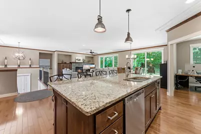 14886 Jeffers Pass NW, Prior Lake, MN 55372 - Photo 3