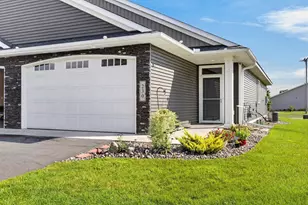 230 11th Ave S, Princeton, MN 55371 - Photo 1
