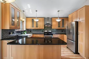 15117 Chicago Ave, Burnsville, MN 55306 - Photo 9